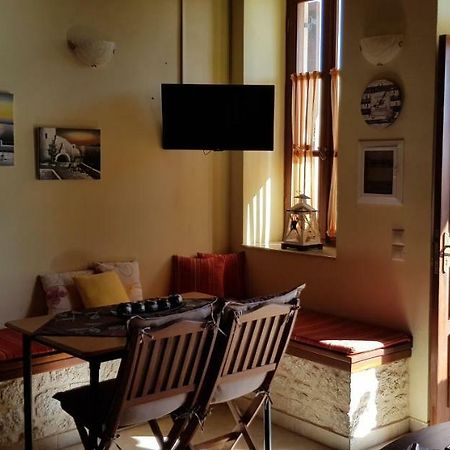 Mika'S House Villa Chalki Town Luaran gambar