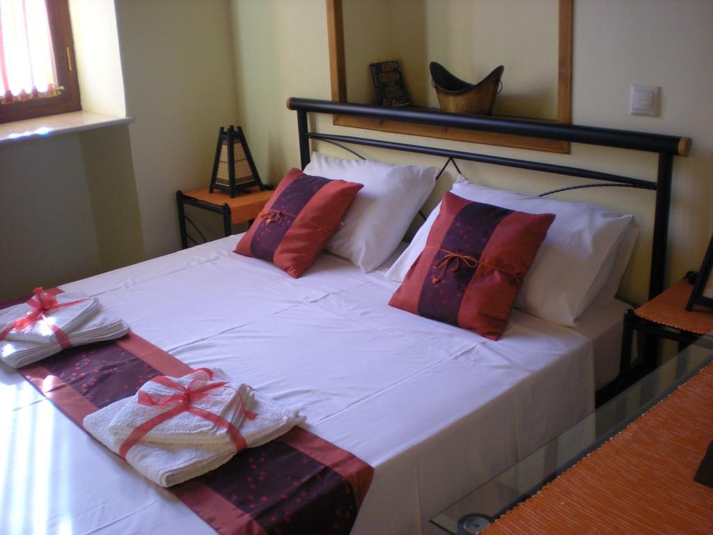 Mika'S House Villa Chalki Town Bilik gambar